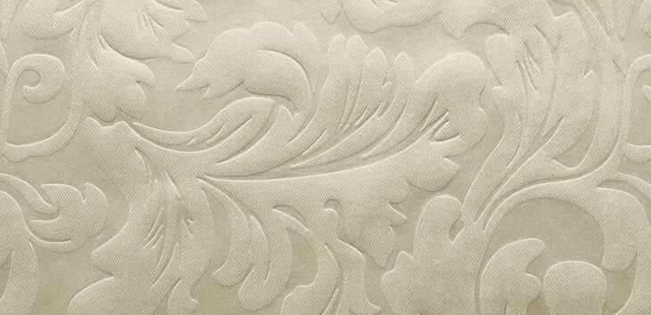 Satin classic ivory