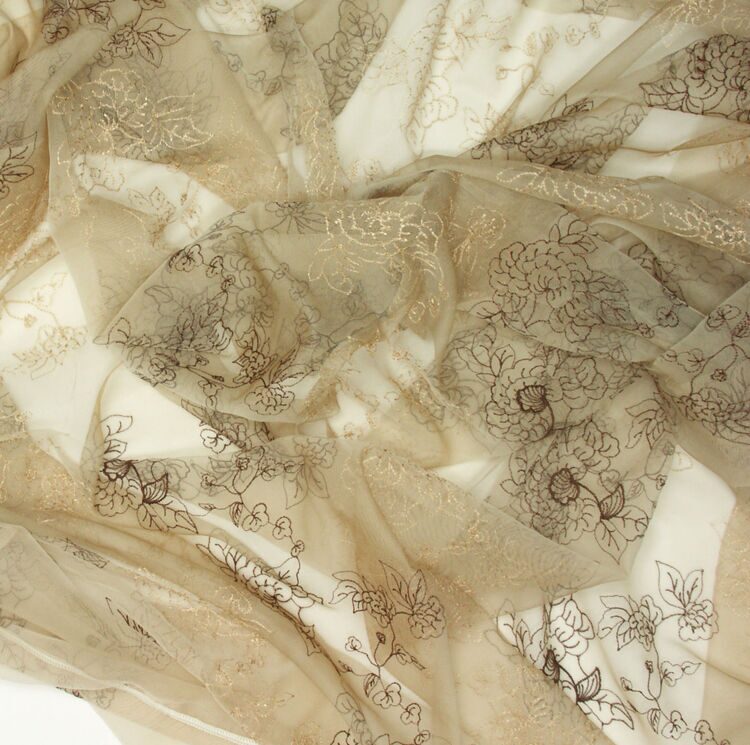 Button beige-brown